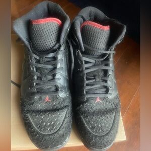 Jordan 1 retro 99 bred size 11.5